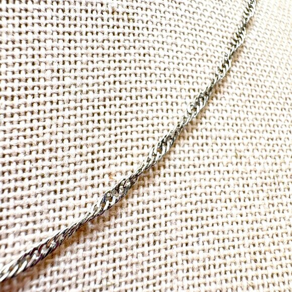 VTG 18k Gold Plated Twist Curb Link Chain Necklace Size 18" Adjustable Length - Picture 3 of 13